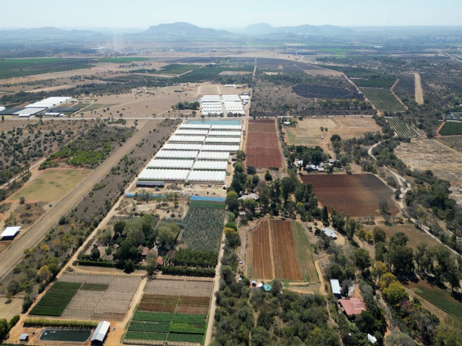 4 Bedroom Property for Sale in Hartbeespoort Rural North West